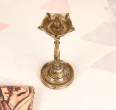 South Indian Handcrafted Oil Lamp with 5 Jyots for Prayer Room