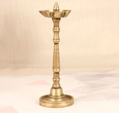 South Indian Art Finest Brass Oil Lamp with 5 Jyots for Decor