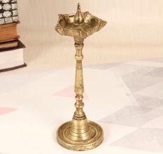 Sturdy Handmade Brass Oil Lamp in Traditional Design for Decor