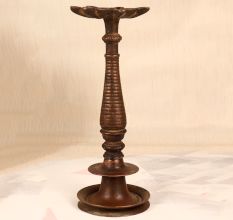 Elegant Brown Traditional Oil Lamp Made of Brass for Decoration