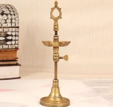 High-Quality Traditional Brass Oil Lamp with Adjustable Height
