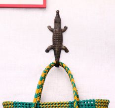 Decorative Antique Iron Crocodile Design Wall Hook