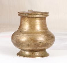 Handmade Indian Holy Brass Water Pot with Spout for Decoration