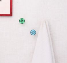 Multicolor Wheel Iron Wall Hooks-3 Pieces