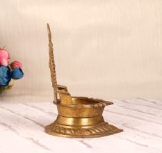 Handmade High-Quality Brass Oil Lamp for Prayer Room