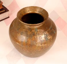 Himalayan Art Plain Finish Brass Holy Water Pot for Indoor Decor