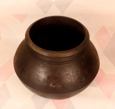 Vintage Dark Finish Brass Planter in South Indian Art for Decor