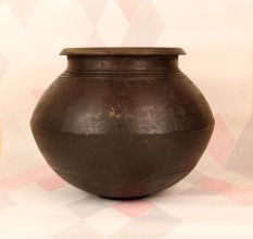 Vintage Dark Finish Brass Planter in South Indian Art for Decor