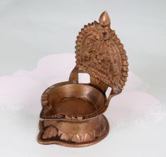 High-Quality Brass Gaja Lakshmi Oil Lamp for Home Decoration