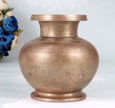 Handmade High-Quality Brass Holy Water Pot for Indoor Decoration