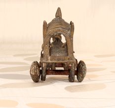 Handmade Vintage Finish Brass Horse Chariot for Decoration