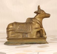 Himalayan Art Brass Lord Nandi Statue for Prayer Room