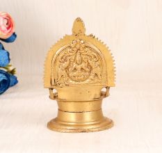 Vintage Handmade Gaja Lakshmi Oil Lamp for Indoor Decoration