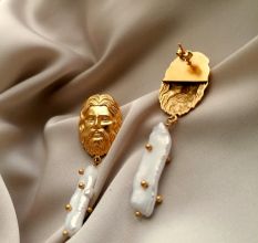 Jesus With Pearl dangle earring, Brass with 18k gold plated