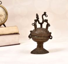 Vintage Finish Brass Sindoor Box with Lid for Decoration