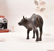 Vintage Dark Finish Brass Ox Statue for Home Decoration