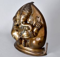 Vintage Handmade Brass Lord Ganesha Plate for Wall Hanging