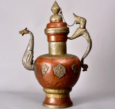 Engraved Beautiful Copper and White Metal Kettle for Decoration