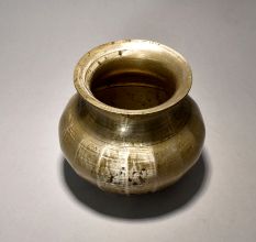Pure Holy Water Pot With Minimize Design