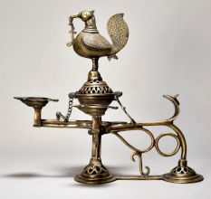Big Arti Lamp With Having Peacock Of Brass Material