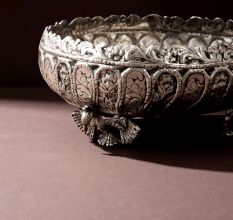Luxe Avian Elegance Bowl