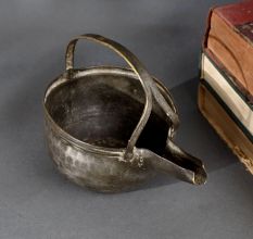 Vintage Brass Serving Pot Traditional Handcrafted Vessel with Handle for Rustic Kitchen and Decor