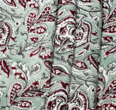 Heritage Charm Table Runner Set