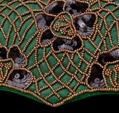 Royal Garden Hand-Beaded Velvet Clutch with Chain Strap