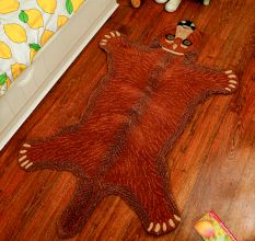 Brown Rug Hand Tufted Woolen Bear Rug 