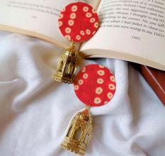 Red Bandhani Print and Golden Long Jhumka Earrings
