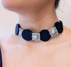 Oxidized Silver Fabric Choker In Black