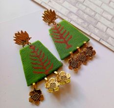 Light Green Leaf Pattern Golden Charm Earrings