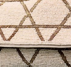 Geometric Grace Hand-Beaded Clutch with Elegant Chain Strap