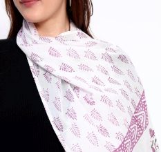 Orchid Mist Stole