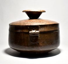Vintage Jewelry Box Use For Silver In Brass Material