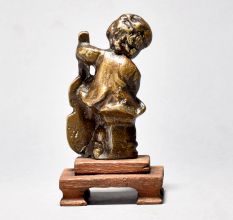Vintage Girl Playing Violin - English Art Collectible