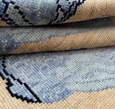 Handknotted Wool Area Rug Traditional