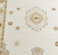 Light Ivory Oushak Wool Rug