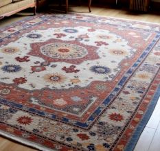 Handmade Ivory Oushak Wool Rug