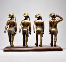 Vintage Soldiers Saluting Collectible Set on Wooden Stand