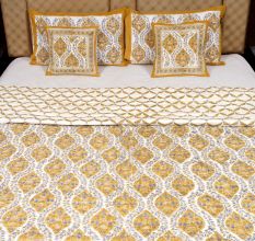 Amber Bloom Cotton Quilt