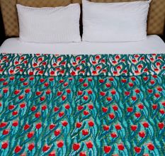 Crimson Leaf Cotton Quilt