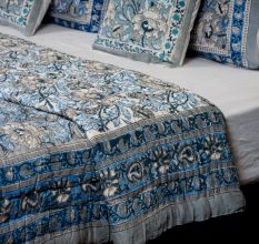 Elegant Sky Cotton Quilt