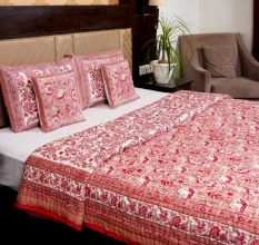Crimson Elegance Jaipuri Quilt