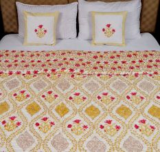 Sunshine Petal Jaipuri Quilt