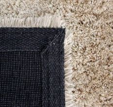 Handcrafted Beige Hall Rug