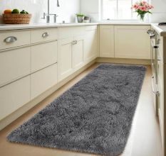 Cozy Shaggy Bedroom Rug