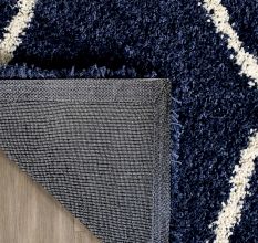 Elegant Shaggy Bedroom Carpet