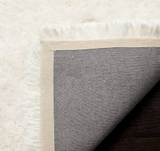 Slip Shaggy Handmade Rug