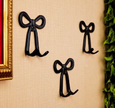 3 Pieces Decorative Black Aluminium Bow Wall Hooks